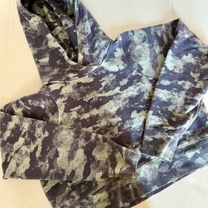 Lululemon Camouflage Hoodie - Gray and Cream (128A)